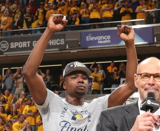 开云在线直播-湖人弃将变奇兵冲第二冠！助约基奇圆梦再辅佐哈利