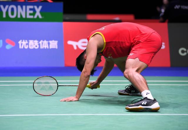 开云在线直播-世锦赛“雅思”“凤凰”首秀过关 陆光祖再度止步次轮