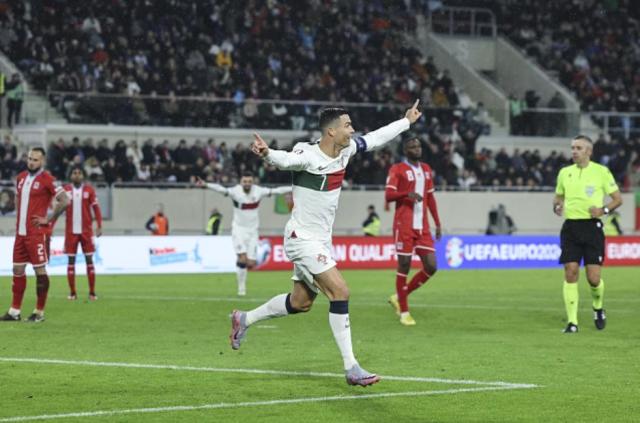 开云体育-C罗运动战梅开二度 葡萄牙6比0狂胜卢森堡