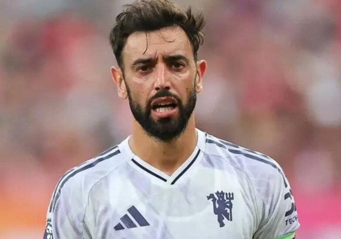 开云APP-沙特坚持引援布鲁诺，球员暂未决定未来|曼联|世界杯|布鲁诺·费尔南德斯|布鲁诺转会|吉达联合足球俱乐部_新浪体育_新浪新闻